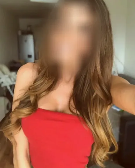 Anna, 35