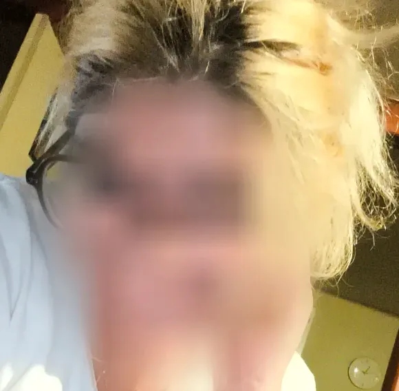 Antonia, 35