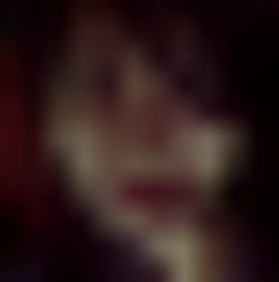 Jacqueline, 30