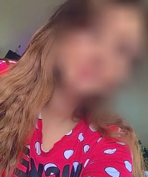 Janina, 31