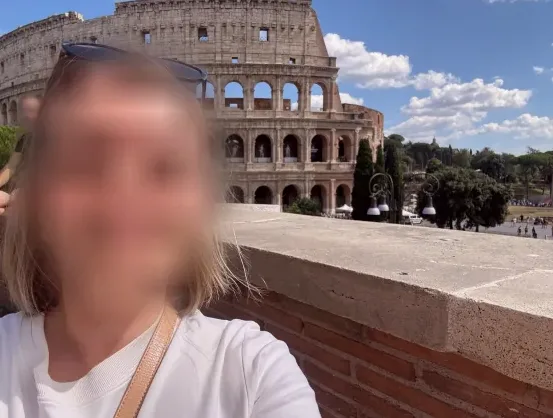 Juliane, 38