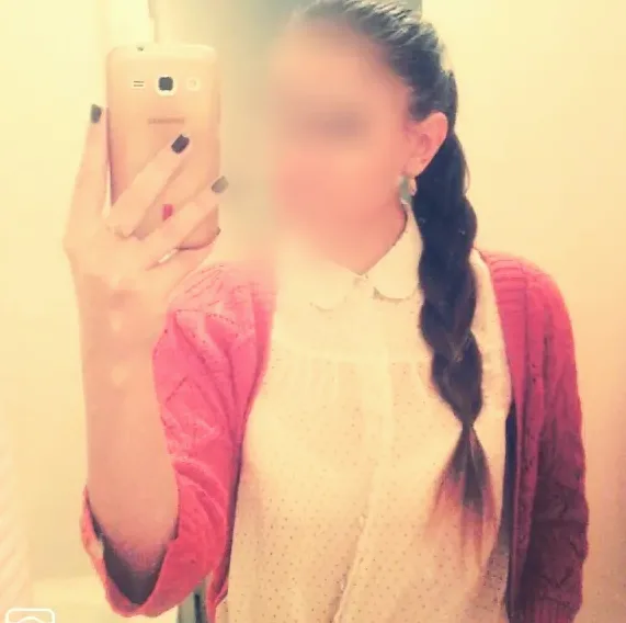 Lilly, 37