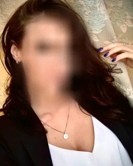 Miriam, 33